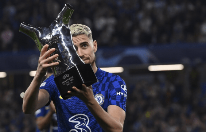  魏雅欣问鼎混双冠军 